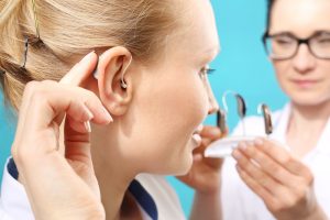 عوارض کم شنوایی